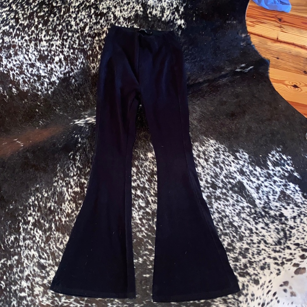 Women’s stretchy bell bottom jeans